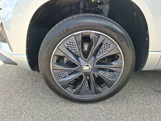 Skoda Karoq 1.5 TSI Sportline DSG / AHK / ACC / NAVI / KAMERA - bilder 13