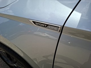 Skoda Karoq 1.5 TSI Sportline DSG / AHK / ACC / NAVI / KAMERA - bilder 14