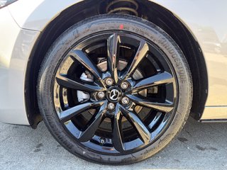 Mazda 3 2.5L G 140PS 6AG Homura - bilder 8