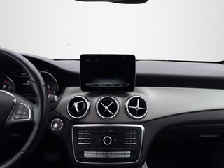 Mercedes-Benz GLA 180 Urban AUTOMATIK / AHK / NAVI / LED-HIGH / E-SITZE - foto 3