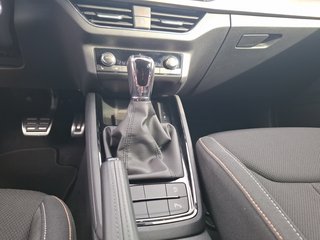Skoda Kamiq 1.5 TSI Scoutline DSG / NAVI / KAMERA / VOLL-LED / SITZHEIZUNG - bilder 4