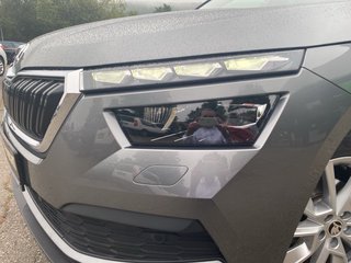 Skoda Kamiq 1.0 TSI Tour DSG / VOLL-LED / NAVI / TEMPOMAT / SITZHEIZUNG - bilder 12