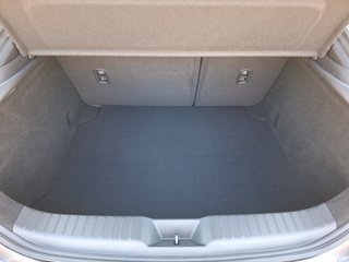 Mazda 3 2.5 e-SKYACTIV G 140PS 6AT Homura - bilder 6