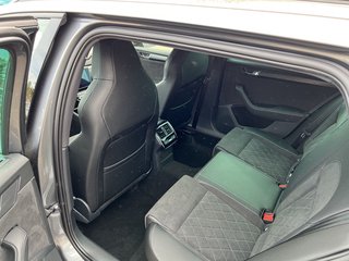 Skoda Superb Combi 2.0 TDI Sportline 4x4 DSG / MATRIX / AHK / STHZG / PANORAMA - foto 3