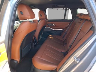 BMW 318 d M Sport AUTOMATIK / LEDER / AHK / STANDHEIZUNG - bilder 10