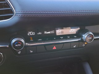 Mazda 3 Exclusive-Line 2.5 e-Skyactiv Exclusive-Line AUTOMATIK / NAVI - foto 3