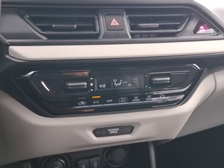 Suzuki Swift 1.2 Dualjet Mild-Hybrid Comfort + AUTOMATIK / AHK / NAVI - foto 3