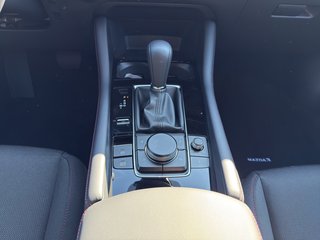 Mazda 3 2.0 X 186PS 6AG FWD Homura - foto 4