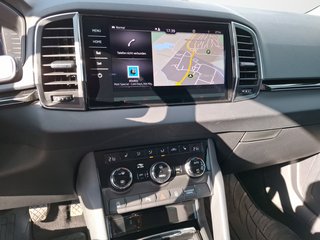 Skoda Karoq 1.5 TSI Style KLIMA / NAVI / E-SITZE / ACC / SITZHEIZUNG - bilder 8