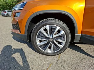 Skoda Karoq 1.5 TSI Style KLIMA / NAVI / E-SITZE / ACC / SITZHEIZUNG - bilder 13