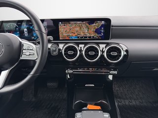 Mercedes-Benz A 180 Progressive AUTOMATIK / KLIMA / NAVI / SITZHEIZUNG - foto 4
