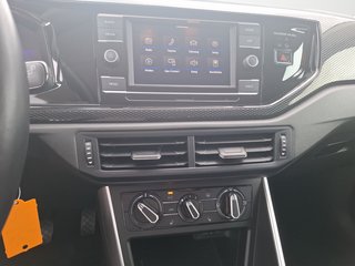 Volkswagen Polo VI 1.0 Life KLIMA / LED / DAB+ / PDC / SITZHEIZUNG / ALU - foto 3