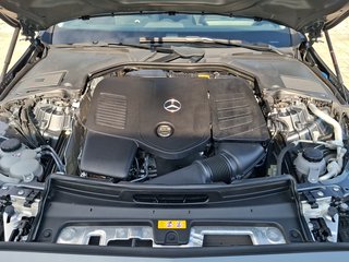Mercedes-Benz C 180 T AMG Line AUTOMATIK / PANORAMA / AHK / NAVI / LED - bilder 10