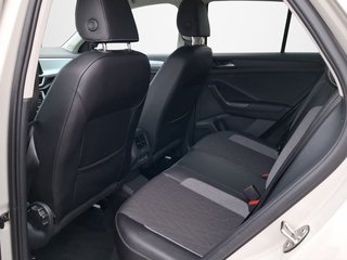 Volkswagen T-Roc 1.5 TSI Goal NAVI / SITZHEIZUNG / ACC / LED - bilder 5