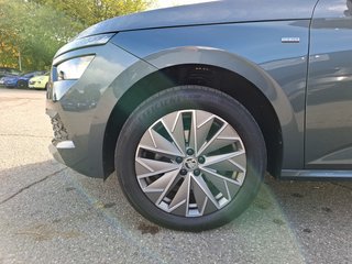 Skoda Kamiq 1.0 TSI Clever KLIMA / AHK / NAVI / NAVI / KAMERA - bilder 8