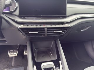 Skoda Octavia Combi Sportline 2.0 TDI DSG 110kW/150PS - bilder 9
