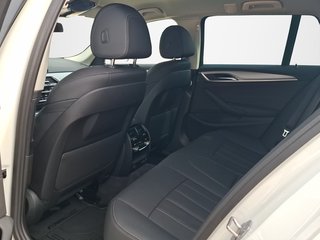 BMW 530 i Touring / AUTOMATIK / NAVI / LED / KAMERA / SITZHEIZUNG - bilder 10