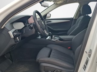BMW 530 i Touring / AUTOMATIK / NAVI / LED / KAMERA / SITZHEIZUNG - bilder 4