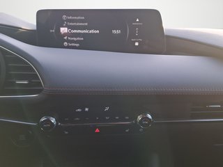 Mazda 3 2.5 e-SKYACTIV G 140PS 6AG Homura - bilder 3