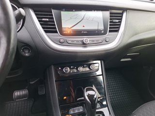 Opel Grandland (X) 1.5 D Innovation AUTOMATIK / NAVI / SITZHEIZUNG - bilder 3