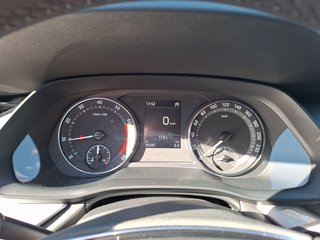 Skoda Octavia Combi 1.5 TSI Clever KLIMA / LED / SITZHEIZUNG / KAMERA - foto 2