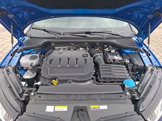 Skoda Octavia Combi RS 2.0 TDI DSG / PANORAMA / STHZG / ACC - bilder 12