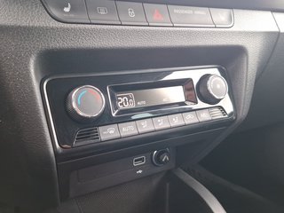 Skoda Fabia Combi 1.0 TSI Soleil KLIMA / AHK / SITZHEIZUNG / ACC - bilder 2
