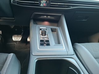 Volkswagen Golf VIII Variant 1.5 eTSI Goal NAVI / ACC / SHZ / RFK - bilder 4