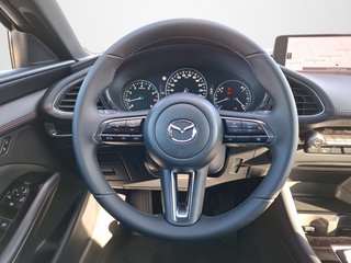 Mazda 3 2.5 e-SKYACTIV G 140PS 6MT Homura - bilder 1