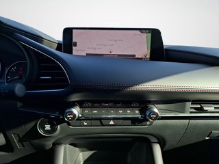 Mazda 3 2.5 e-SKYACTIV G 140PS 6MT Homura - bilder 3