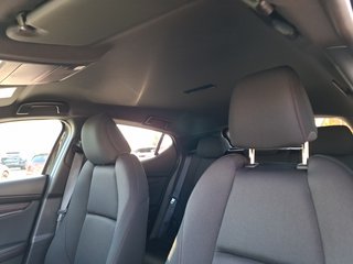 Mazda 3 2.5 e-SKYACTIV G 140PS 6MT Homura - bilder 9