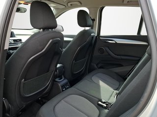 BMW X1 sDrive 20 i Advantage AUTOMATIK / AHK / KLIMA / SITZHEIZUNG - foto 4