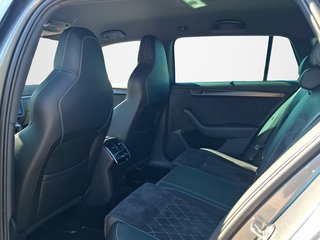 Skoda Superb Combi 2.0 TSI Sportline 4x4 DSG / AHK / STHZG / CANTON - bilder 10