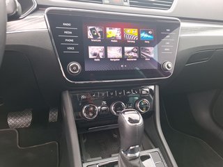 Skoda Superb Combi 2.0 TDI Style DSG / NAVI / ACC / PANORAMA / SITZHEIZUNG - foto 3