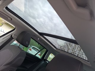 Skoda Superb Combi 2.0 TDI Style DSG / NAVI / ACC / PANORAMA / SITZHEIZUNG - foto 9