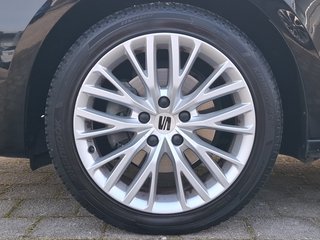 SEAT Leon Sportstourer 1.5 eTSI Xcellence DSG / KLIMA / NAVI / VOLL-LED - bilder 7