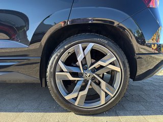 Skoda Karoq 2.0 TSI Sportline 4x4 DSG / AHK / NAVI / PANORAMA / SITZHEIZUNG - bilder 8