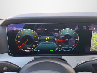 Mercedes-Benz E 220 d T Avantgarde AUTOMATIK / LED / AHK / NAVI / SITZHEIZUNG - bilder 7