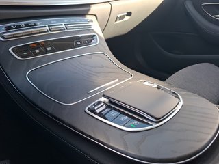 Mercedes-Benz E 220 d T Avantgarde AUTOMATIK / LED / AHK / NAVI / SITZHEIZUNG - bilder 9