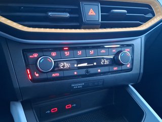 SEAT Arona 1.0 Style Edition KLIMA / AHK / LED / SITZHEIZUNG - bilder 4