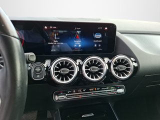 Mercedes-Benz GLA 220 d Progressive AUTOMATIK / LED / NAVI / SITZHEIZUNG - bilder 8