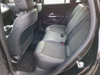 Mercedes-Benz GLA 220 d Progressive AUTOMATIK / LED / NAVI / SITZHEIZUNG - bilder 10