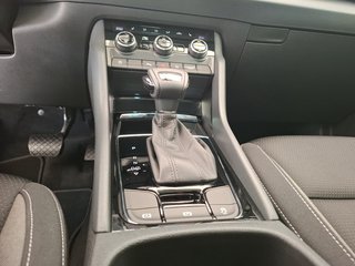 Skoda Karoq 1.5 TSI Tour DSG / AHK / MATRIX-LED / NAVI / SITZHEIZUNG - bilder 4