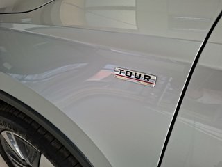 Skoda Karoq 1.5 TSI Tour DSG / AHK / MATRIX-LED / NAVI / SITZHEIZUNG - bilder 9