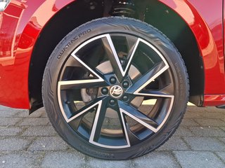 Skoda Kamiq 1.5 TSI MonteCarlo DSG / NAVI / PANORAMA / ACC / KAMERA - bilder 8