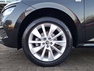 Skoda Kamiq 1.0 TSI Tour DSG / VOLL-LED / NAVI / TEMPOMAT / SITZHEIZUNG - bilder 8