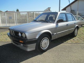 BMW 320 Used vehicle for sale