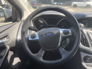 Ford Focus Turnier Champions Edition NAVI KLIMAAUTO - bilder 14