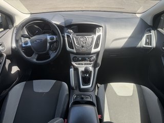 Ford Focus Turnier Champions Edition NAVI KLIMAAUTO - bilder 11