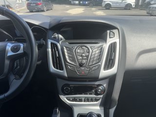 Ford Focus Turnier Champions Edition NAVI KLIMAAUTO - bilder 16